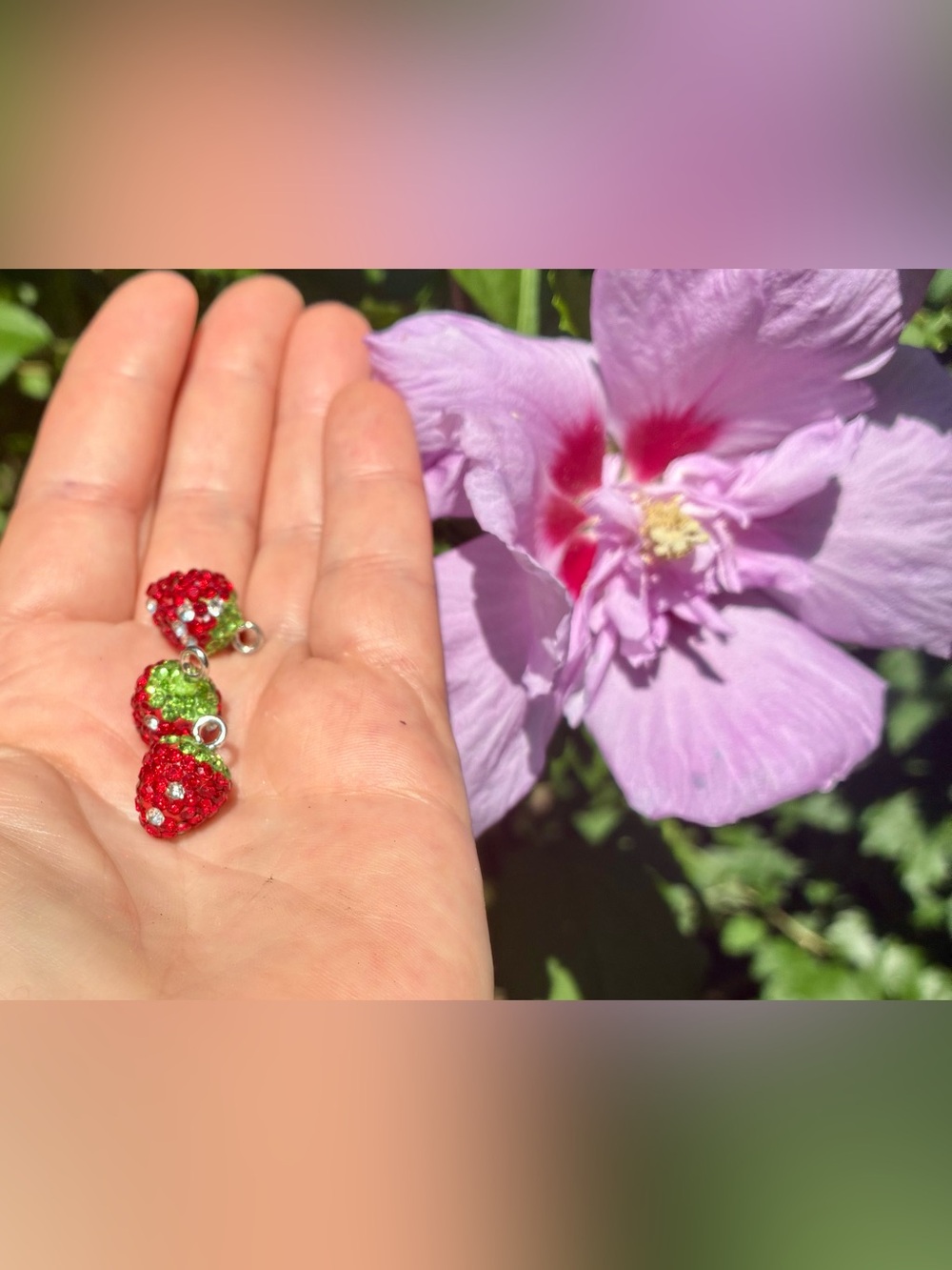 🍓Red Strawberry Rhinestone Charm Pendant - Women Jewelry
